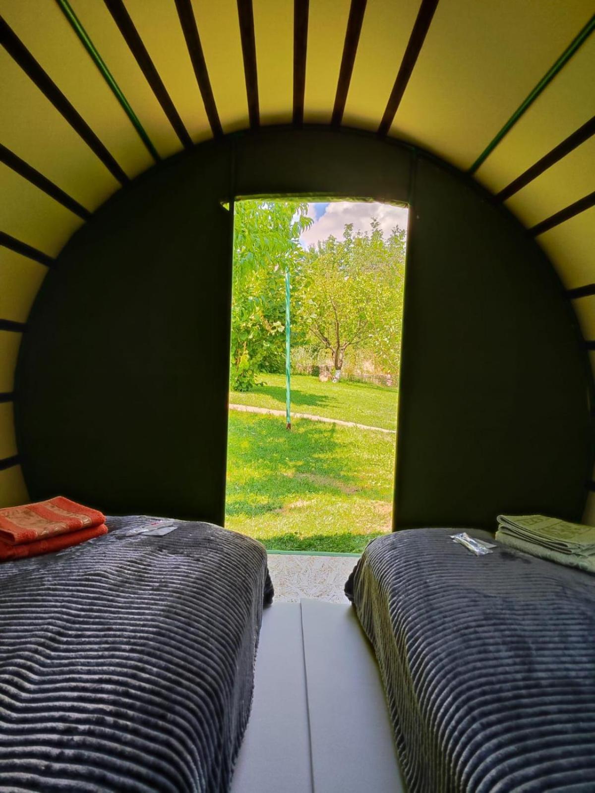 Nataly Campsite Jegegnadzor Kültér fotó
